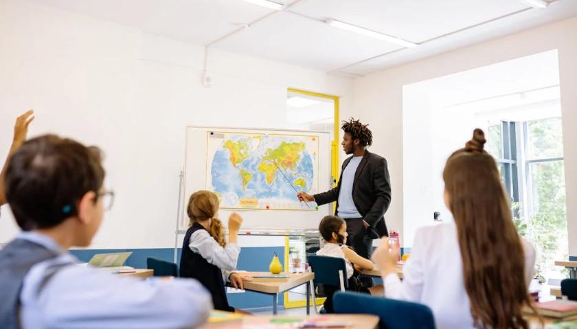 Teacher with classroom of students